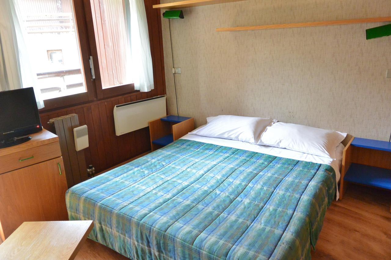 Appartamenti La Maison De Vacances Breuil-Cervinia Luaran gambar