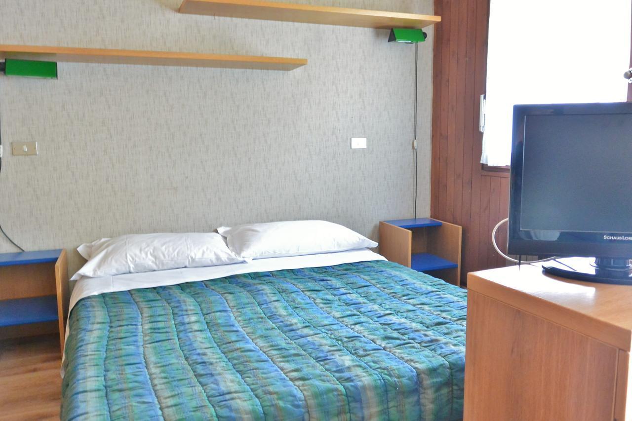 Appartamenti La Maison De Vacances Breuil-Cervinia Luaran gambar